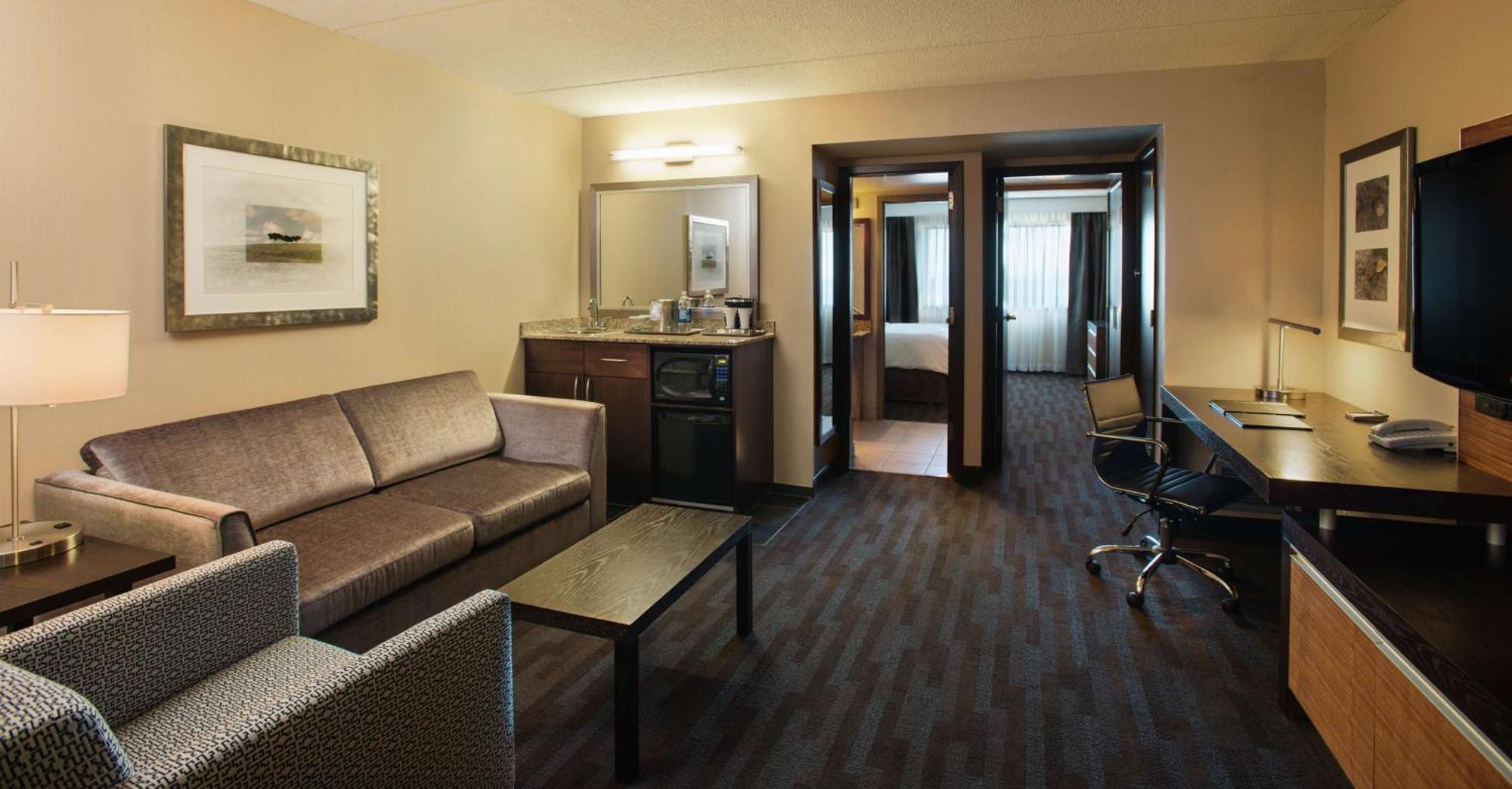 Hilton Winnipeg Airport Suites Exterior foto